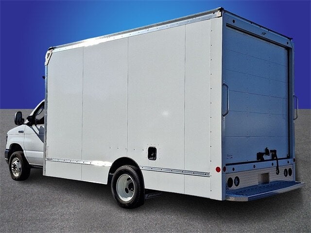 2024 Ford E-450SD 14' BOX TRUCK DRW