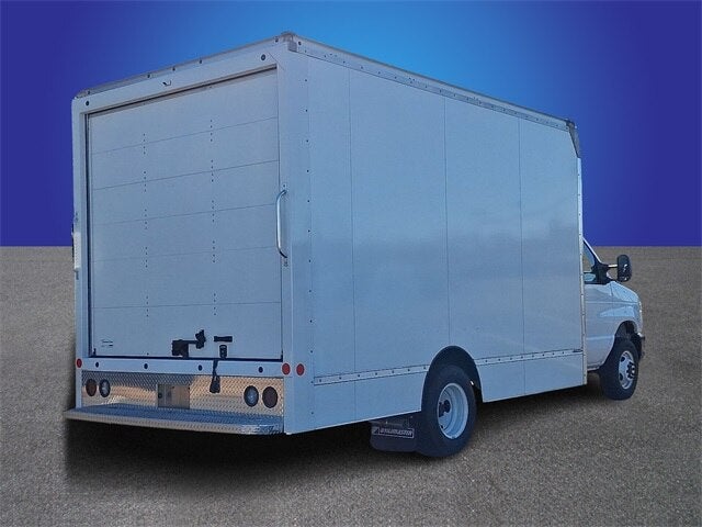 2024 Ford E-450SD 14' BOX TRUCK DRW