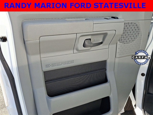 2024 Ford E-450SD 14' BOX TRUCK DRW