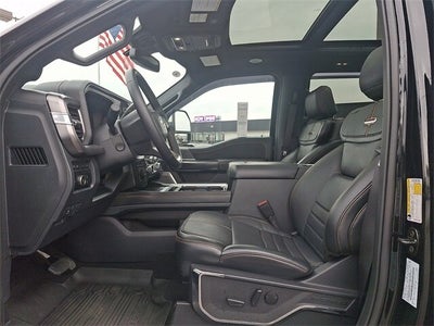 2023 Ford F-350SD Platinum