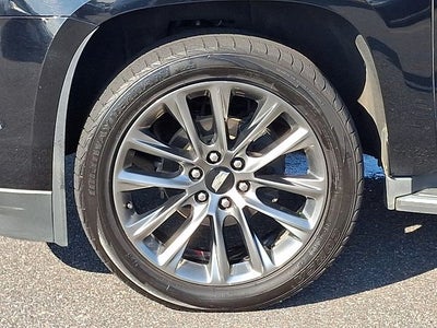 2019 Cadillac Escalade Luxury