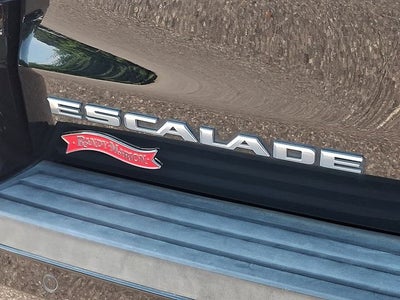 2019 Cadillac Escalade Luxury