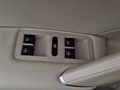 2018 Volkswagen Passat 2.0T SE