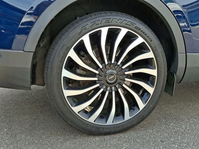 2020 Lincoln Nautilus Black Label