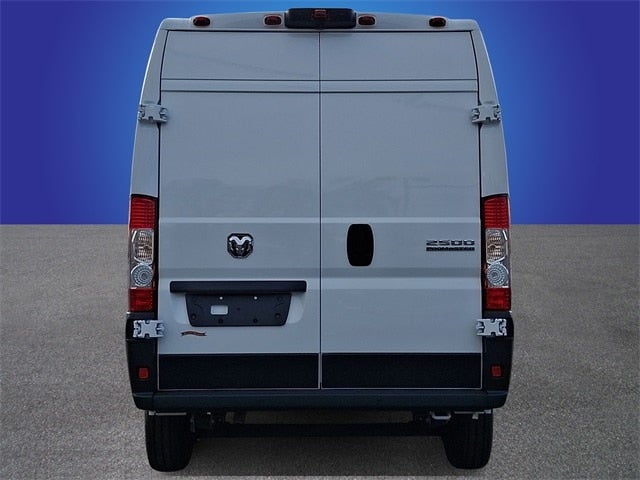 2024 RAM ProMaster 2500 High Roof 136 WB