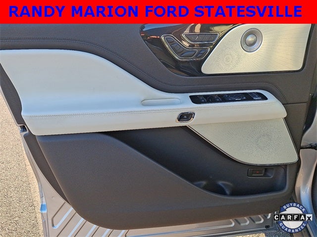 2022 Lincoln Aviator Black Label