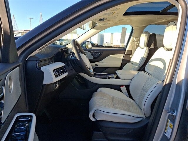 2022 Lincoln Aviator Black Label