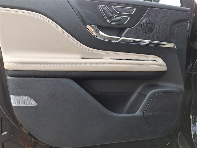 2025 Lincoln Corsair Reserve