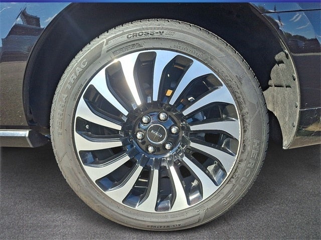 2022 Lincoln Navigator Black Label