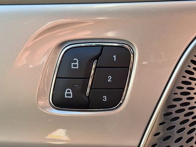 2025 Lincoln Nautilus Reserve