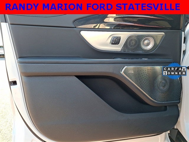 2025 Lincoln Nautilus Reserve