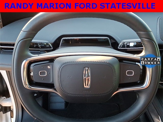 2025 Lincoln Nautilus Reserve