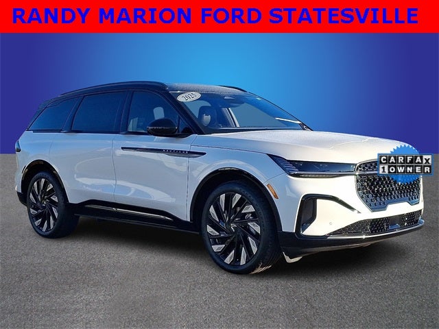 2025 Lincoln Nautilus Reserve