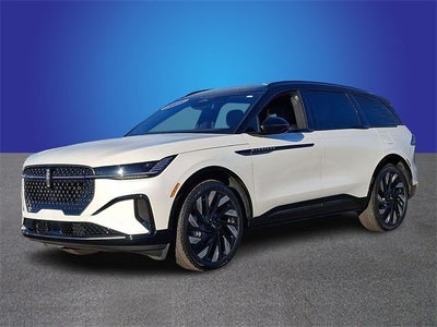 2025 Lincoln Nautilus Reserve