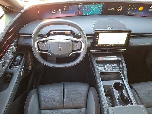 2025 Lincoln Nautilus Reserve