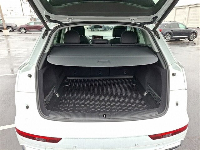 2023 Audi Q5 45 S line Premium quattro