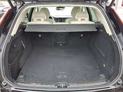 2018 Volvo XC60 T6 Momentum