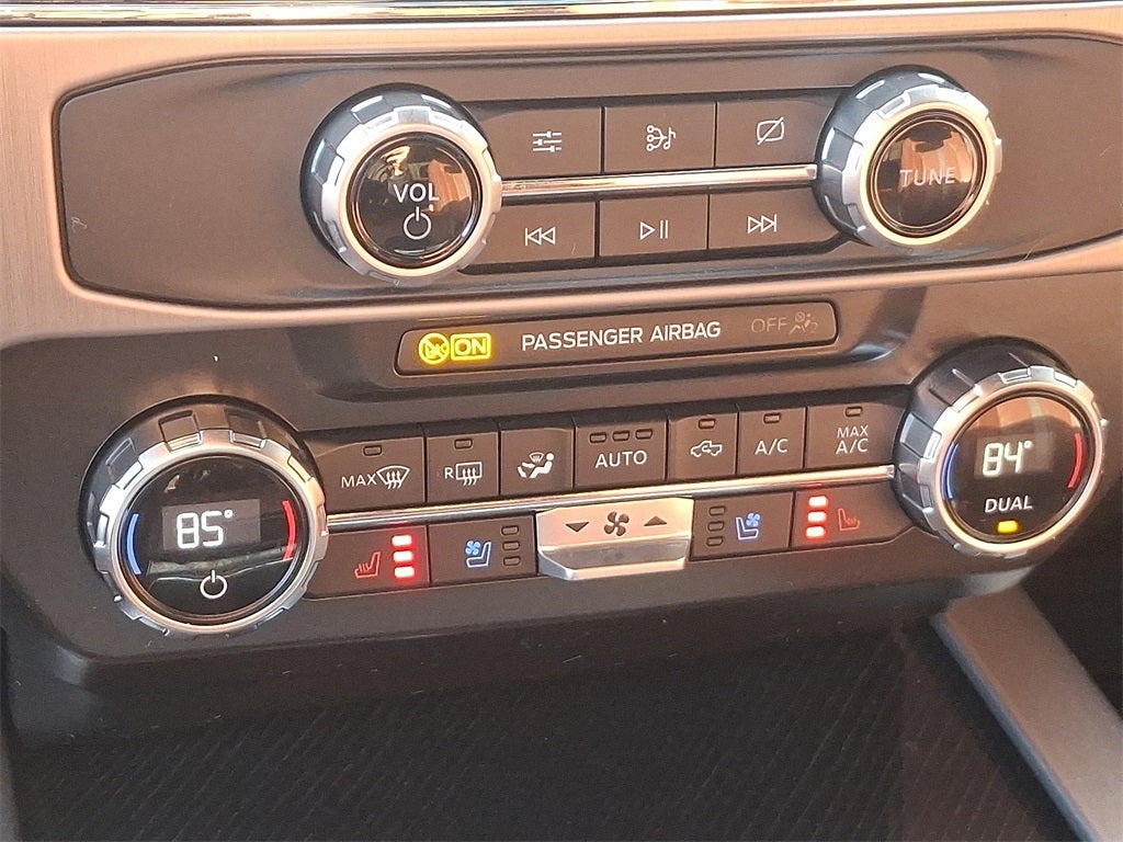 2022 Ford F-450SD Platinum