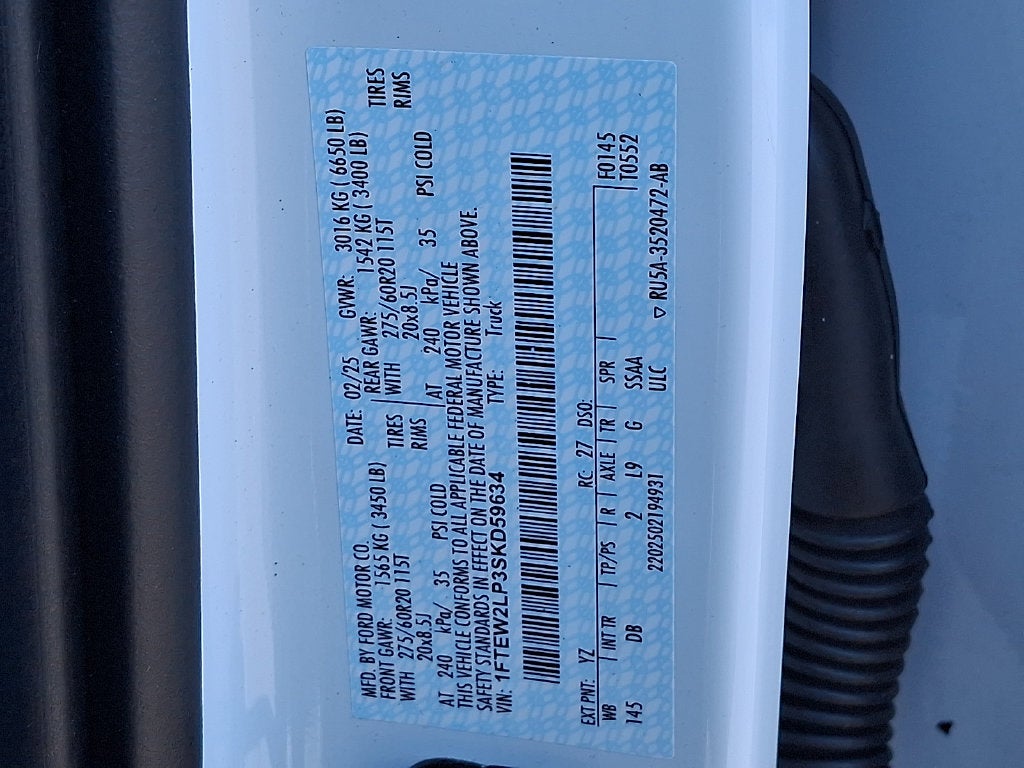 2025 Ford F-150 STX