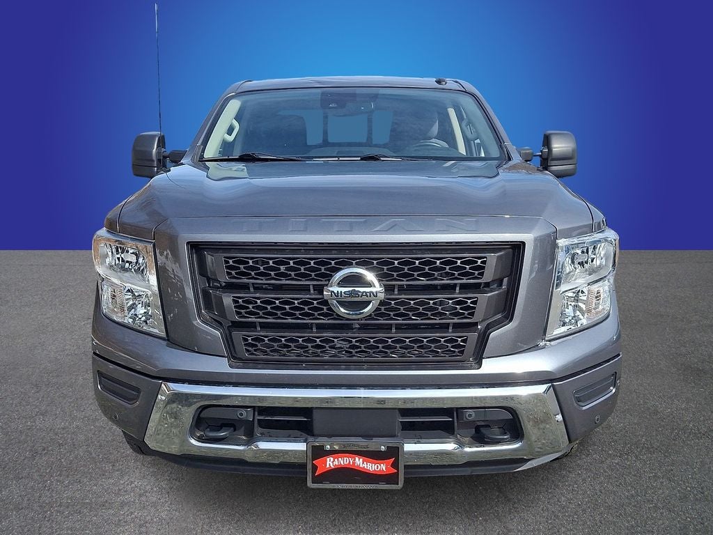 2021 Nissan Titan SV