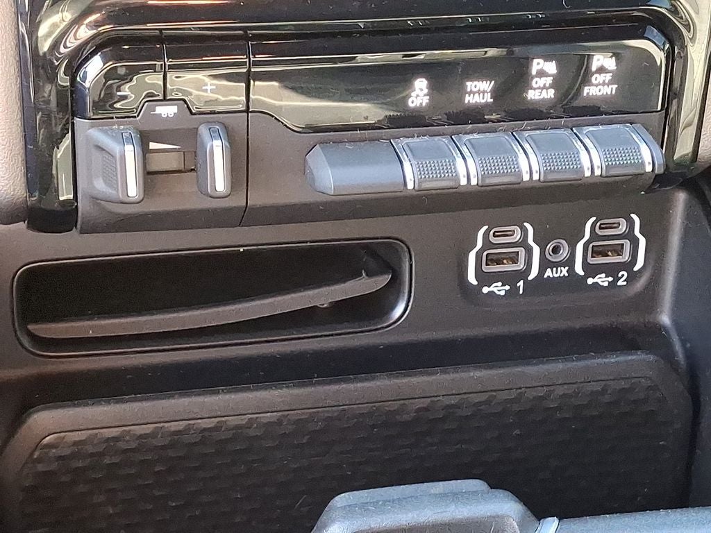 2024 RAM 2500 Rebel