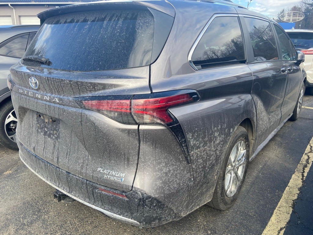 2023 Toyota Sienna Platinum 7 Passenger