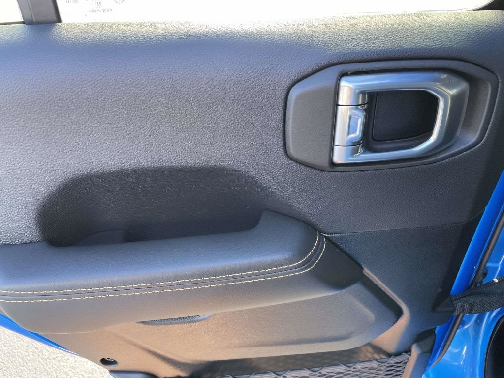 2026 Jeep Wrangler 4-Door Sahara 4x4