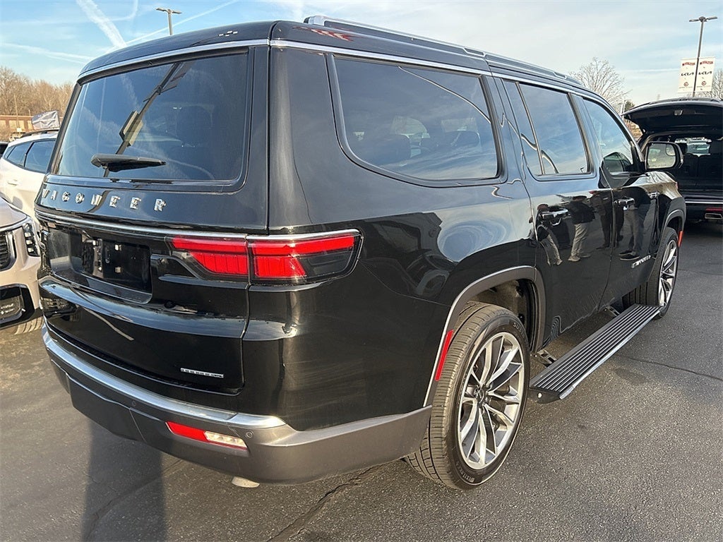 2022 Jeep Wagoneer Series III 4x4