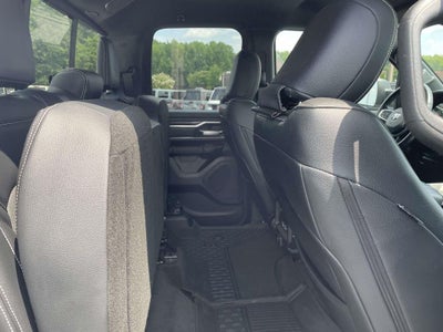 2022 RAM 1500 Big Horn Quad Cab 4x4 6'4' Box