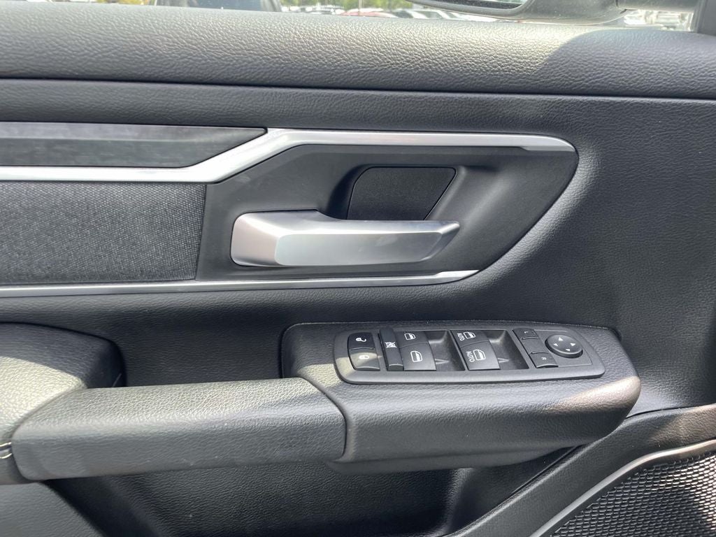 2022 RAM 1500 Big Horn Quad Cab 4x4 6'4' Box