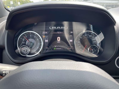 2022 RAM 1500 Big Horn Quad Cab 4x4 6'4' Box
