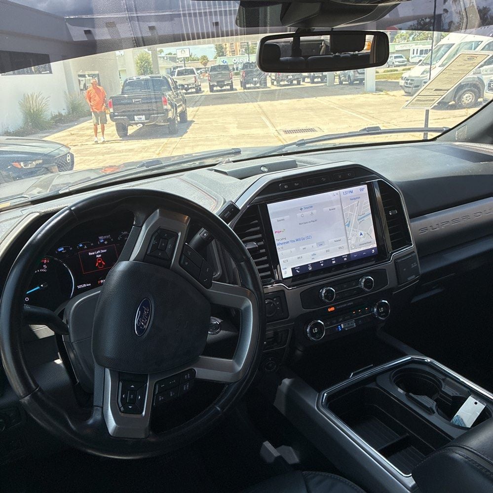 2022 Ford F-450SD Platinum