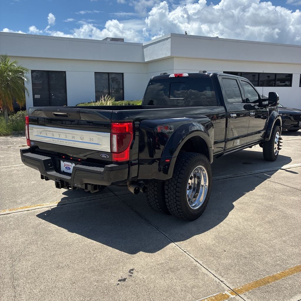 2022 Ford F-450SD Platinum