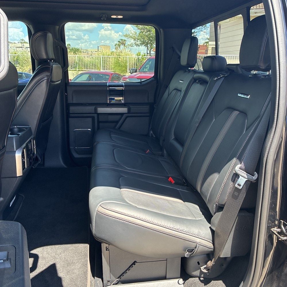 2022 Ford F-450SD Platinum