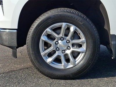 2023 Chevrolet Silverado 1500 4WD Crew Cab Short Bed LT with 2FL