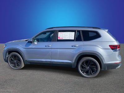 2022 Volkswagen Atlas 3.6L V6 SE w/Technology