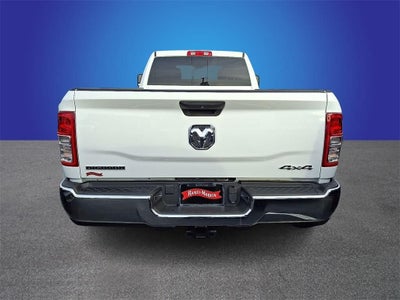 2024 RAM 3500 Big Horn Crew Cab 4x4 8' Box