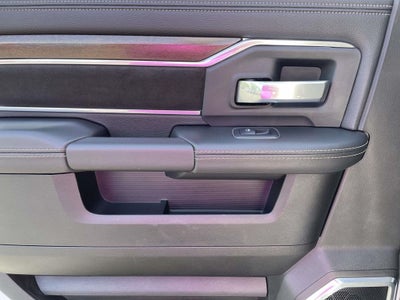 2024 RAM 2500 Laramie Crew Cab 4x4 6'4' Box