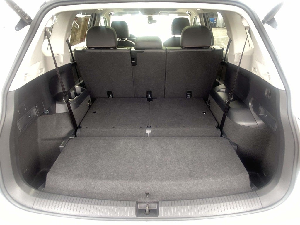 2024 Volkswagen Tiguan 2.0T Wolfsburg Edition