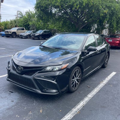 2023 Toyota Camry SE