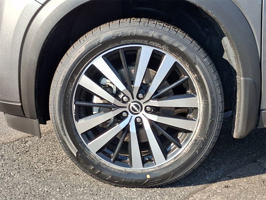 2023 Nissan Pathfinder Platinum 4WD