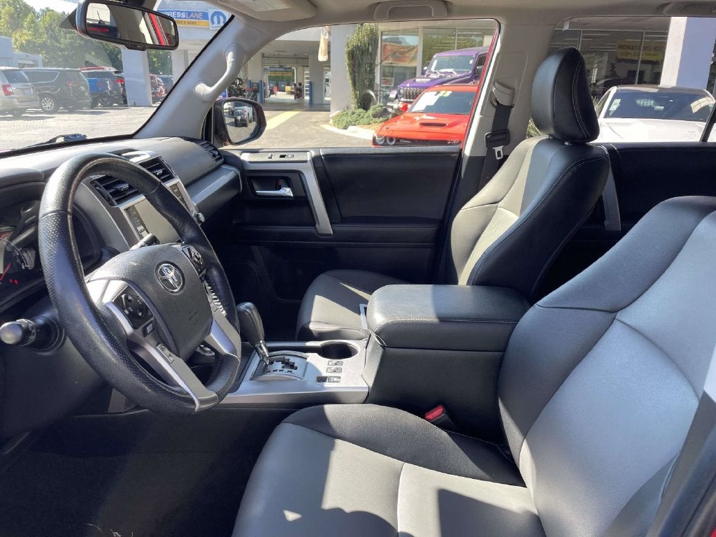 2024 Toyota 4Runner SR5 Premium