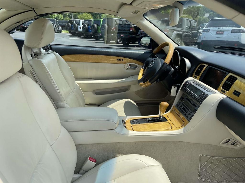 2005 Lexus SC 430