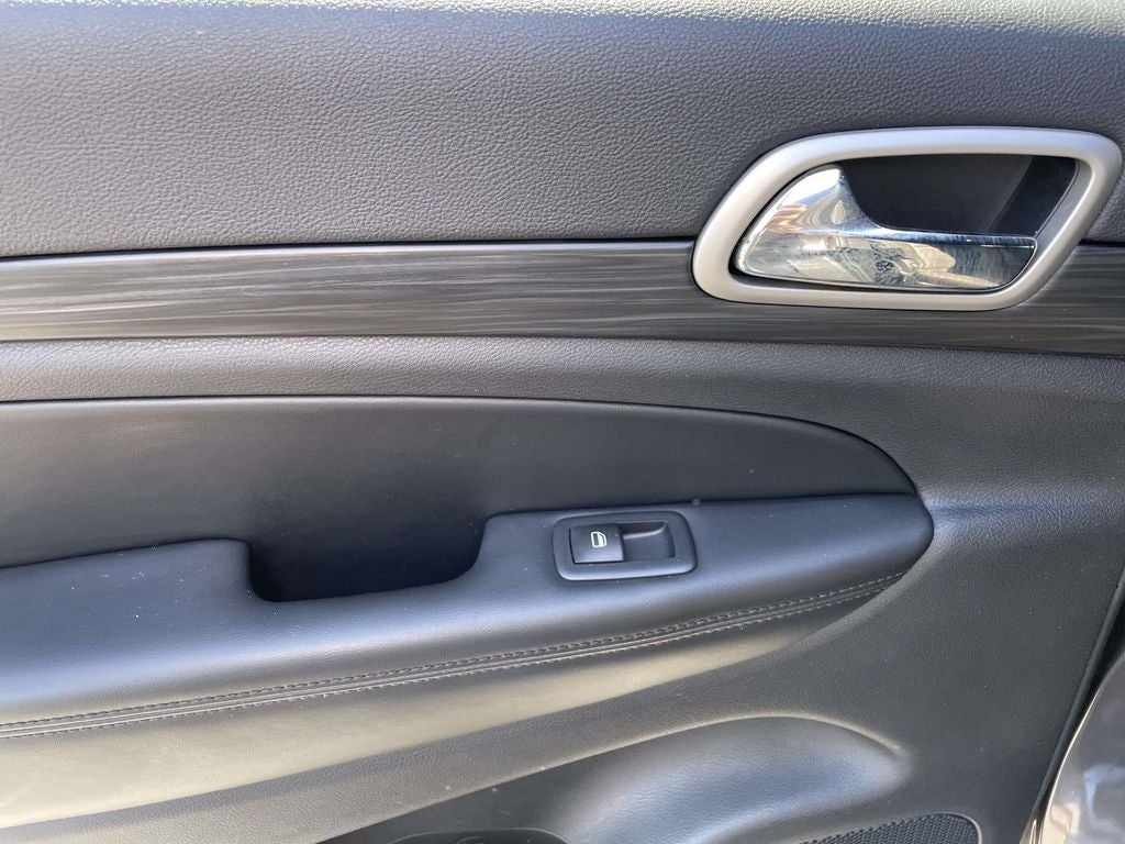 2020 Jeep Grand Cherokee Laredo E