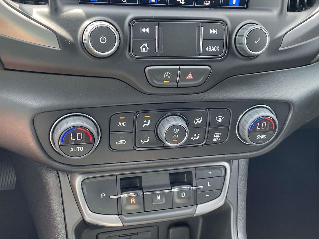 2022 GMC Terrain AT4
