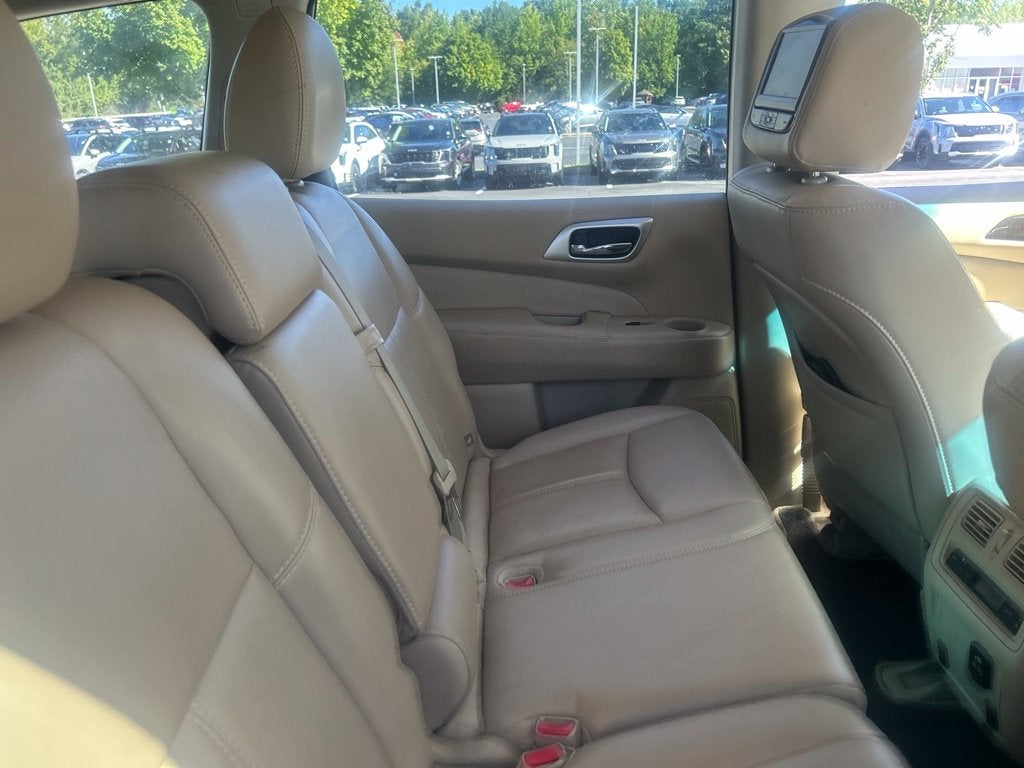 2015 Nissan Pathfinder SL