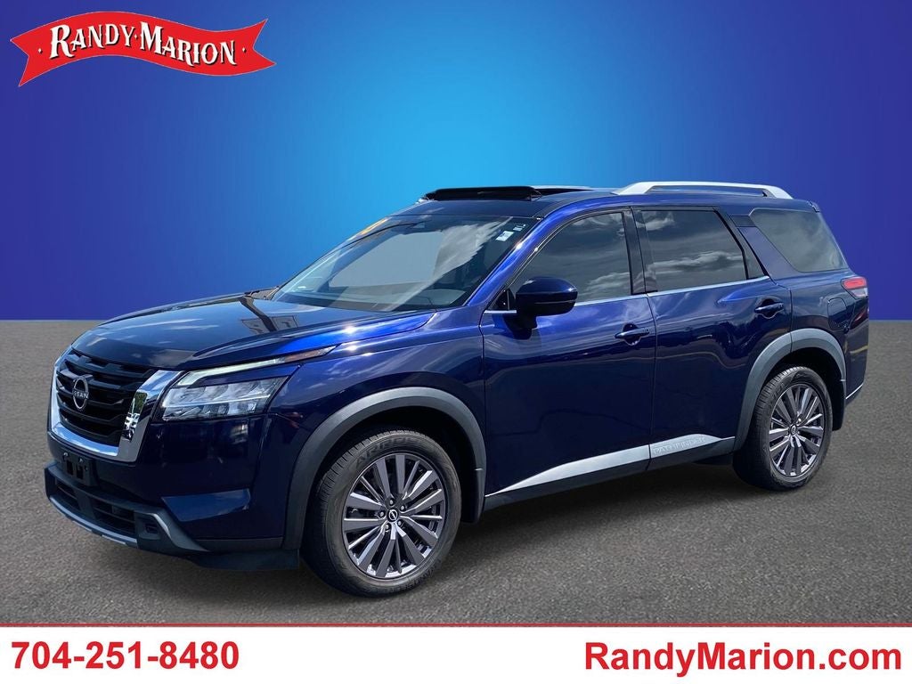 2023 Nissan Pathfinder SL