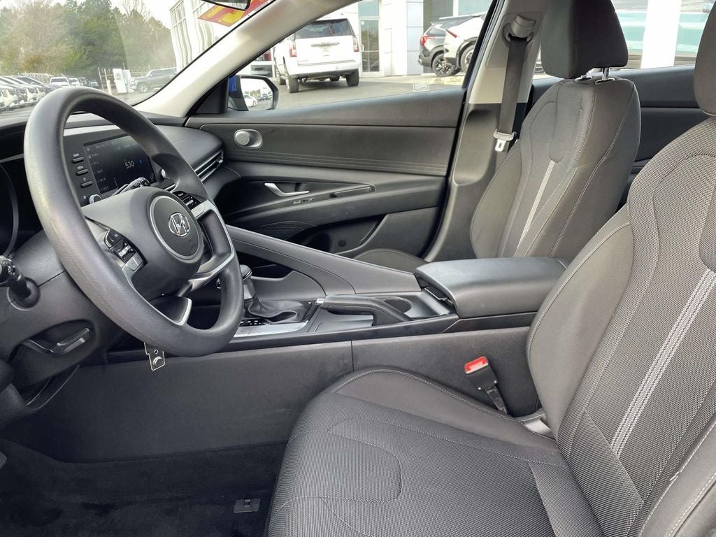 2021 Hyundai Elantra SE