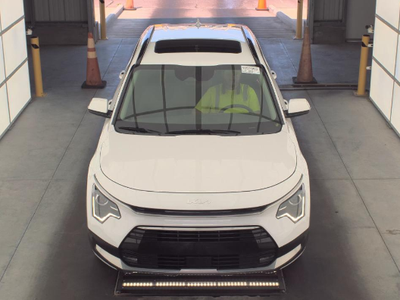 2024 Kia Niro EX Touring