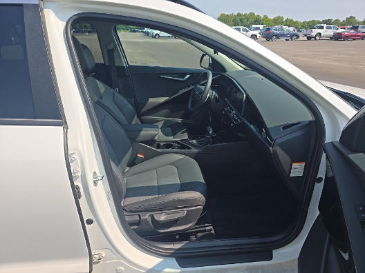 2024 Kia Niro EX Touring